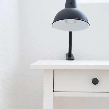 Apartamento студио черно и бяло Sandanski