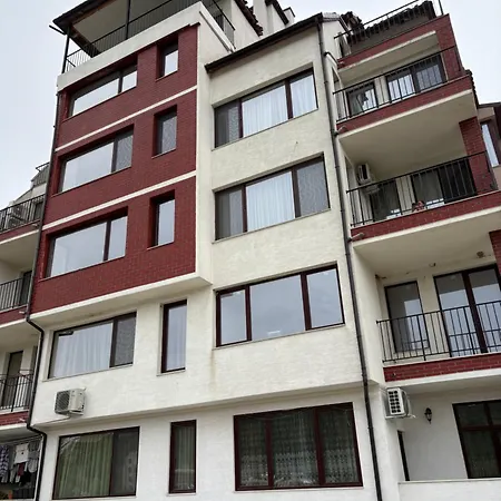 Apartamento трушеви