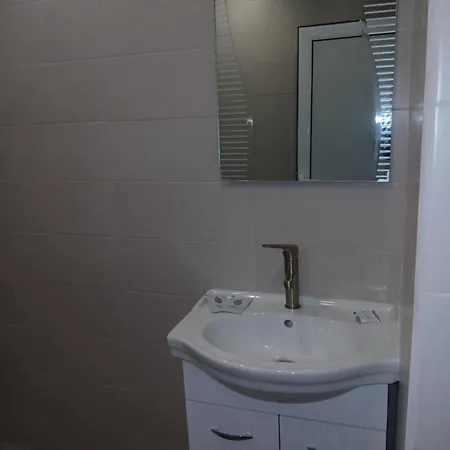 трушеви Apartamento Sandanski