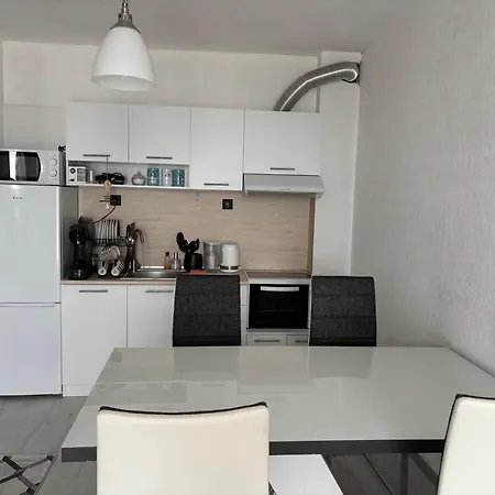 трушеви Apartamento *