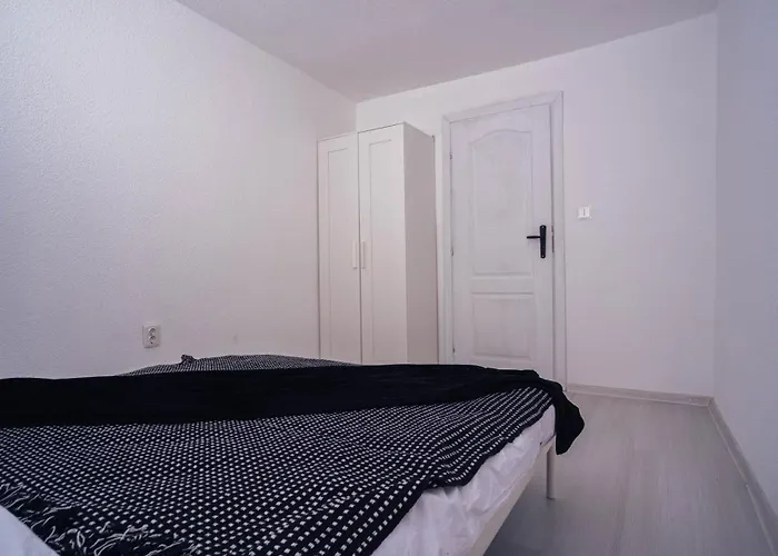 студио черно и бяло * Sandanski